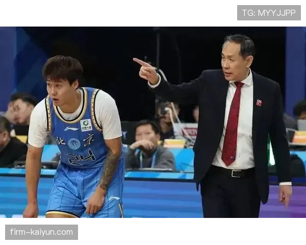 CBA全明星周末票选启动,胡明轩、赵睿领跑后场投票 CBA全明星周末票选启动,胡明轩、赵睿领跑后场投票