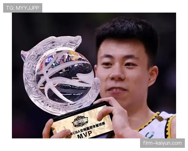 CBA总冠军奖杯开启全国巡展,首站落地广州 CBA总冠军奖杯开启全国巡展,首站落地广州